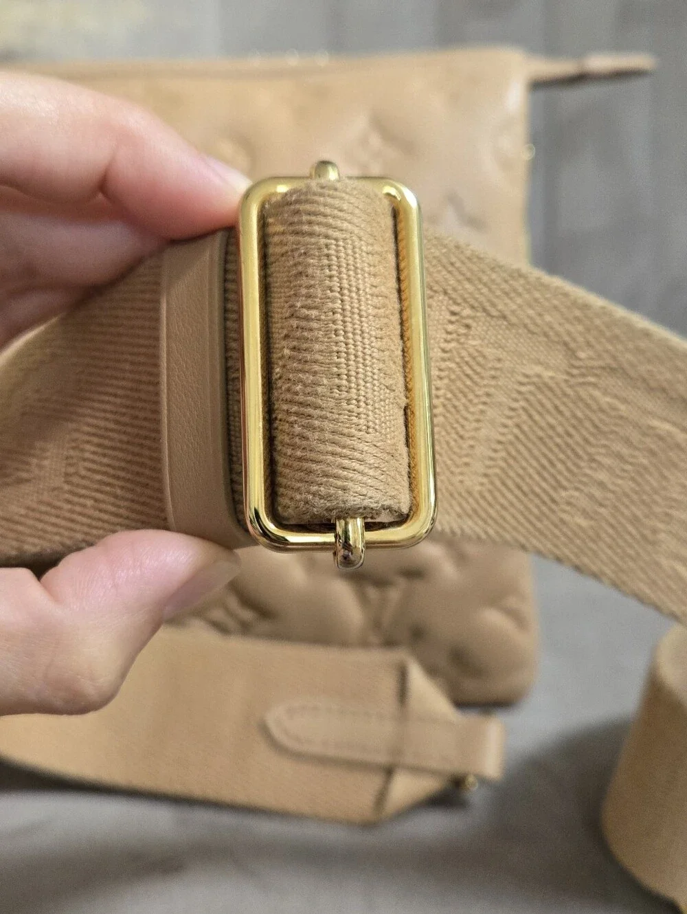Louis Vuitton excellent no